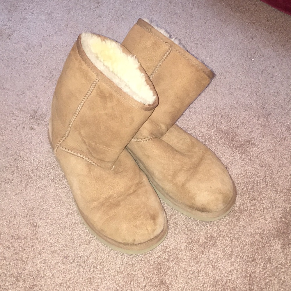 Ugh classic boots short II